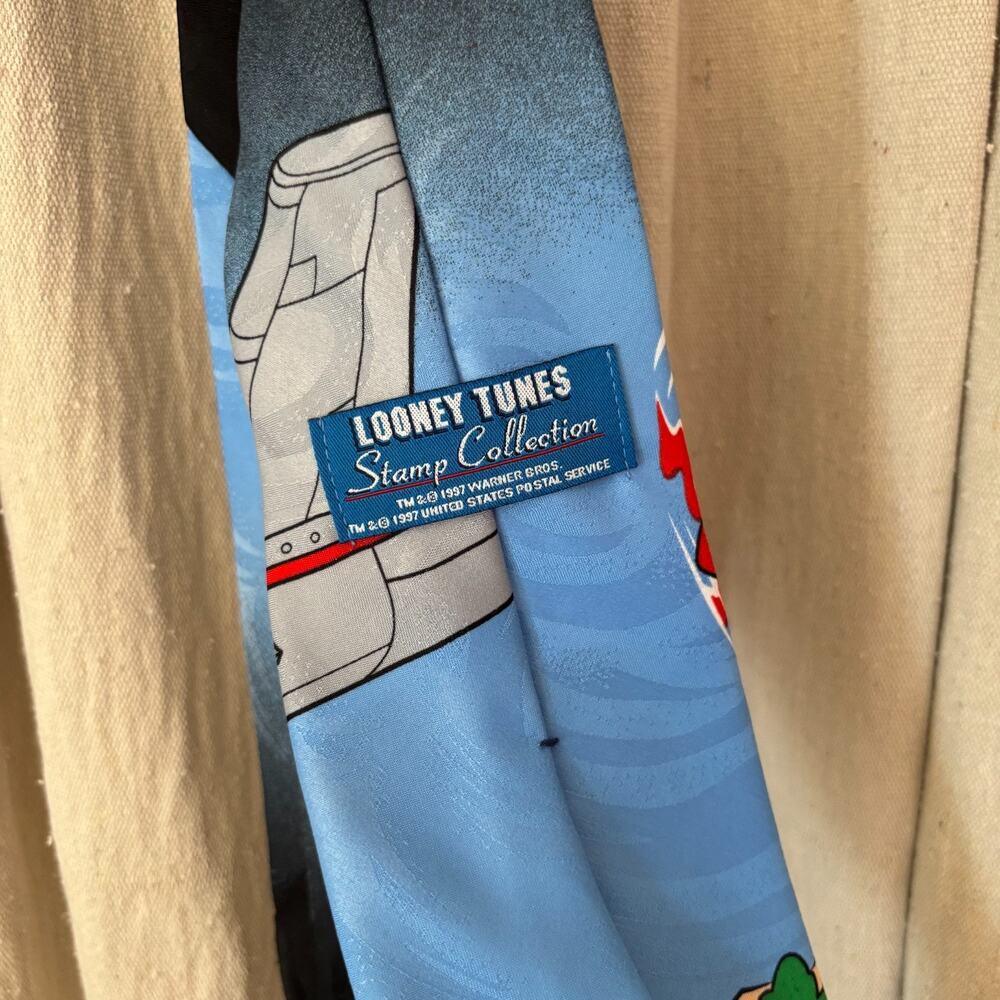 Looney Tunes Bugs Bunny Stamp Collection‎ Novelty Tie 1997 USPS Vintage 90s - Picture 2 of 3
